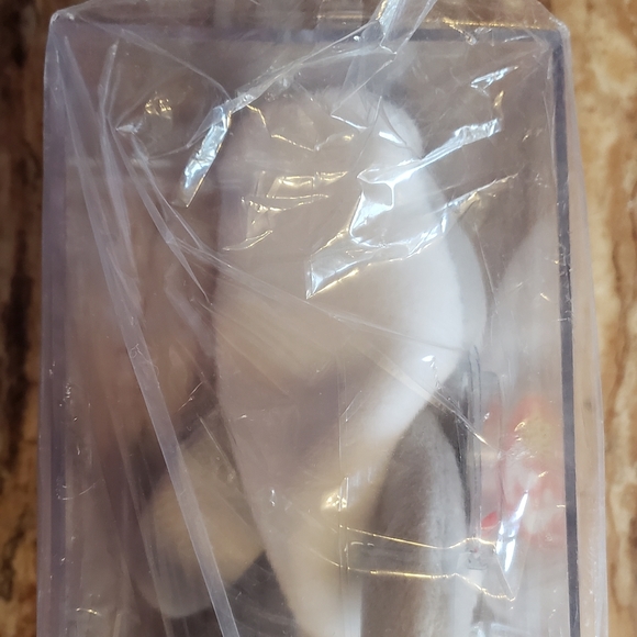 AUTHENTIC and MINT Flash Beanie Baby. Certificate of Authenticity and Acrylic ca - Picture 7 of 11